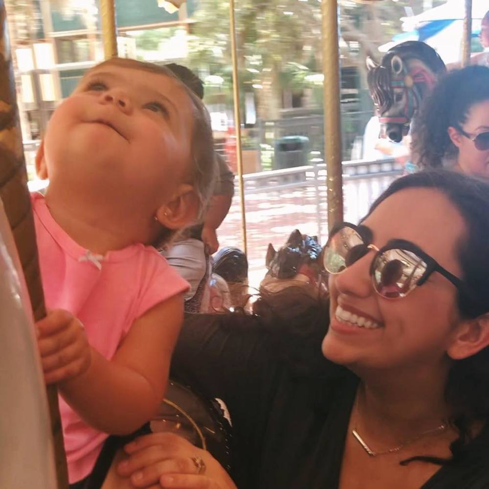 Meet your Posher, Monica